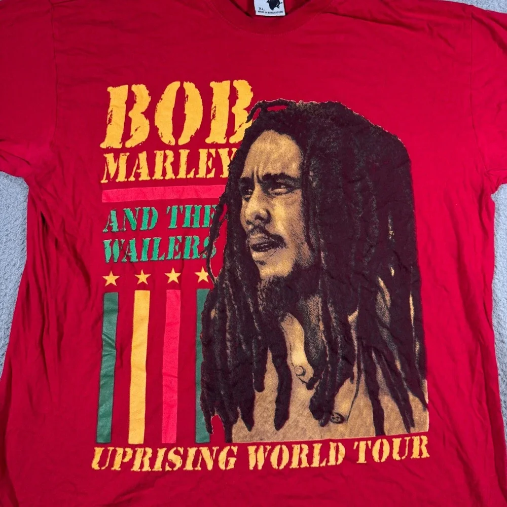 Vintage Phat Doc Shirt‎ Mens XL Red Bob Marley Uprising World Tour Pullover Tee